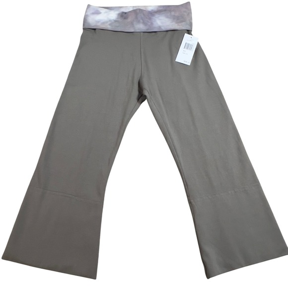 Hard Tail Forever Women's XS Hemp Contour Rolldown V-Split Back Capris Yoga Gym - Picture 1 of 11